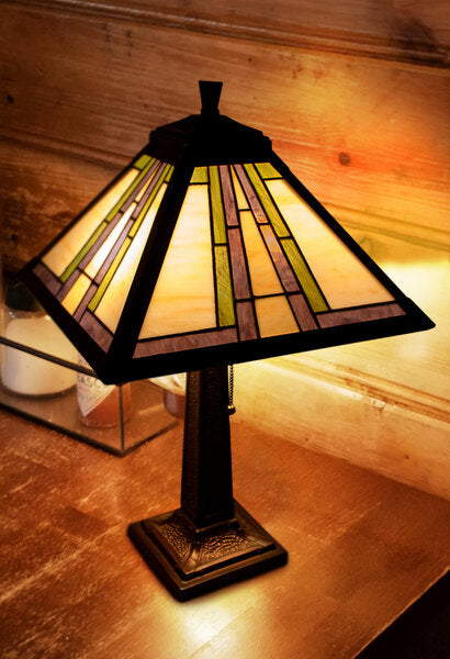 Studio Pro Table Lamp Kit (Damaged Box)
